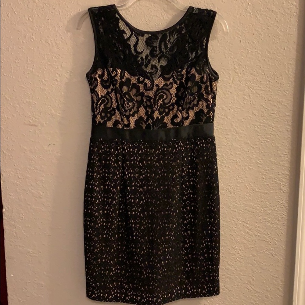 Black and Nude Sleeveless Dress